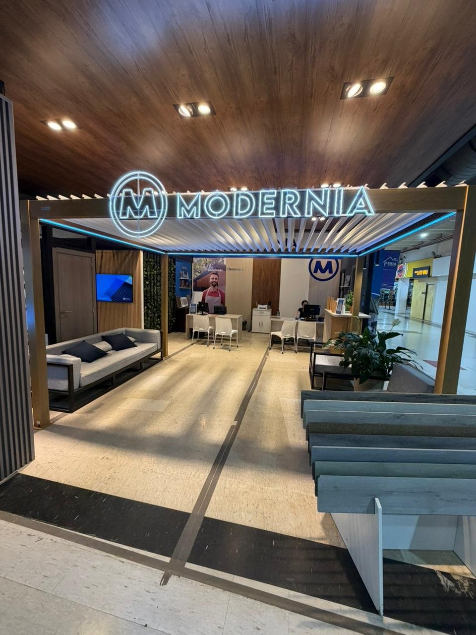 MODERNIA LANZAMIENTO PERGOLAS CORDOBA HIPER CONSTRUCCION